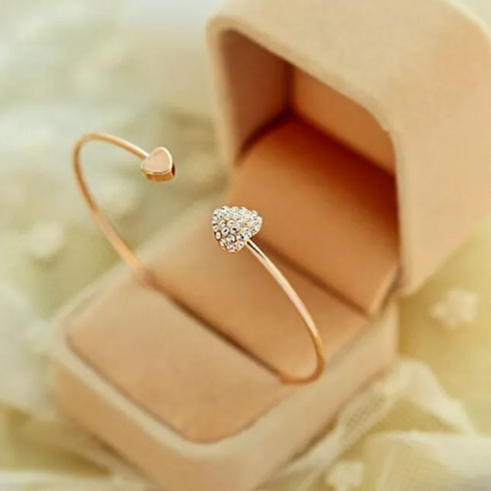 New Hot Love Heart Bangle Cuff Bracelet